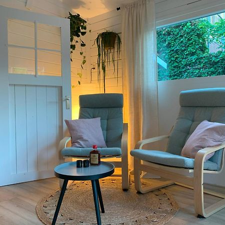 Tiny House Tussen De Grachten Sneek Ngoại thất bức ảnh